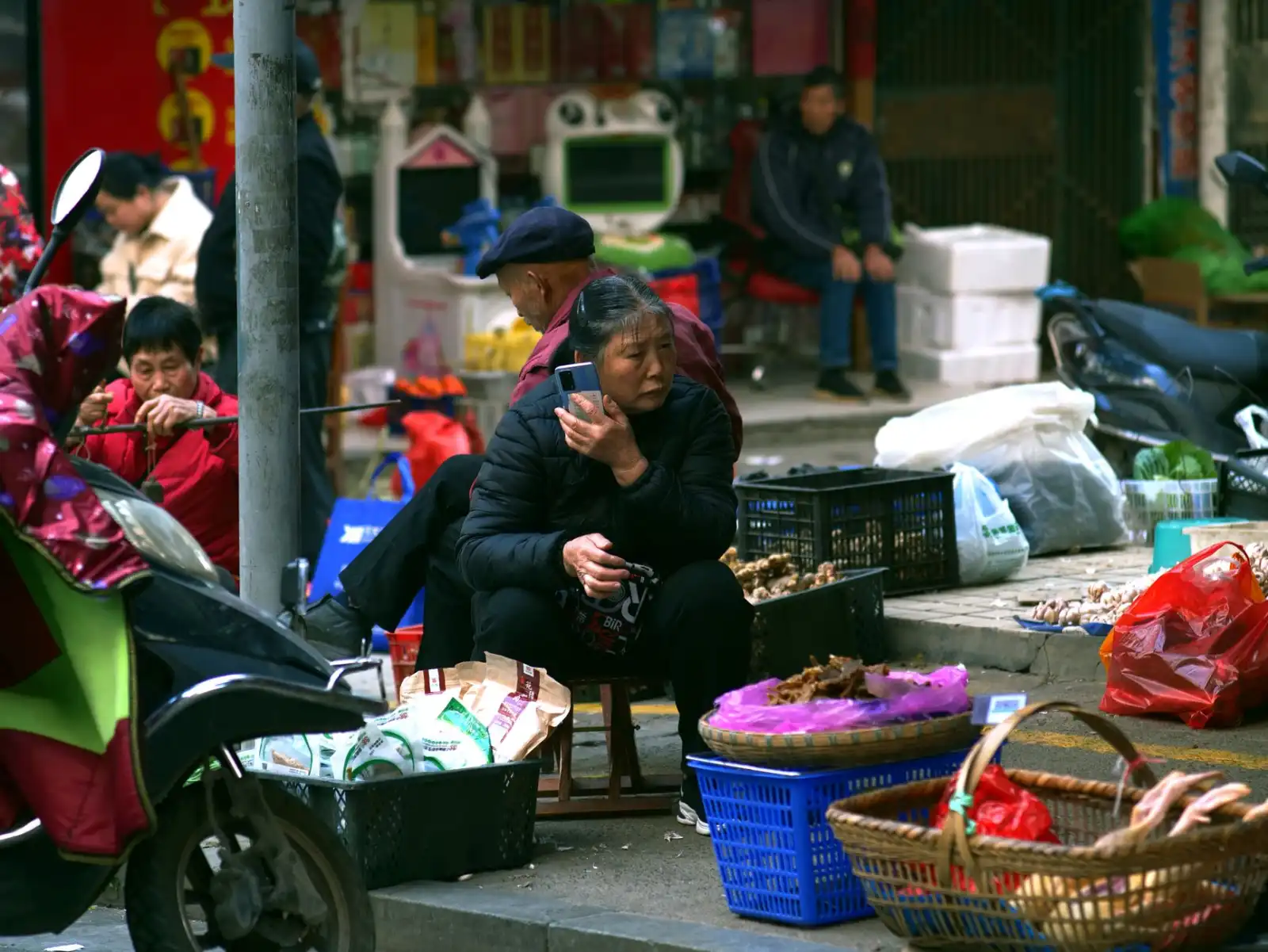 昆明企业品牌视觉系统建设：VI设计全流程与关键要素解析
