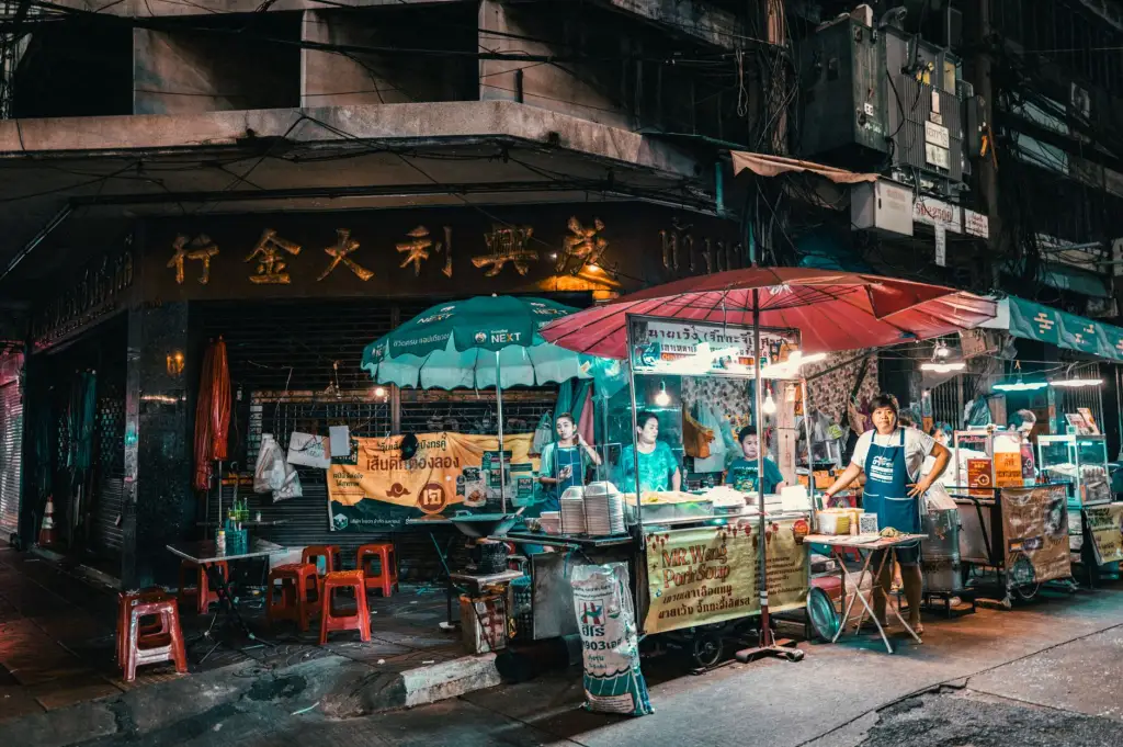 云南品牌视觉系统建设中的VI设计规范与落地要点