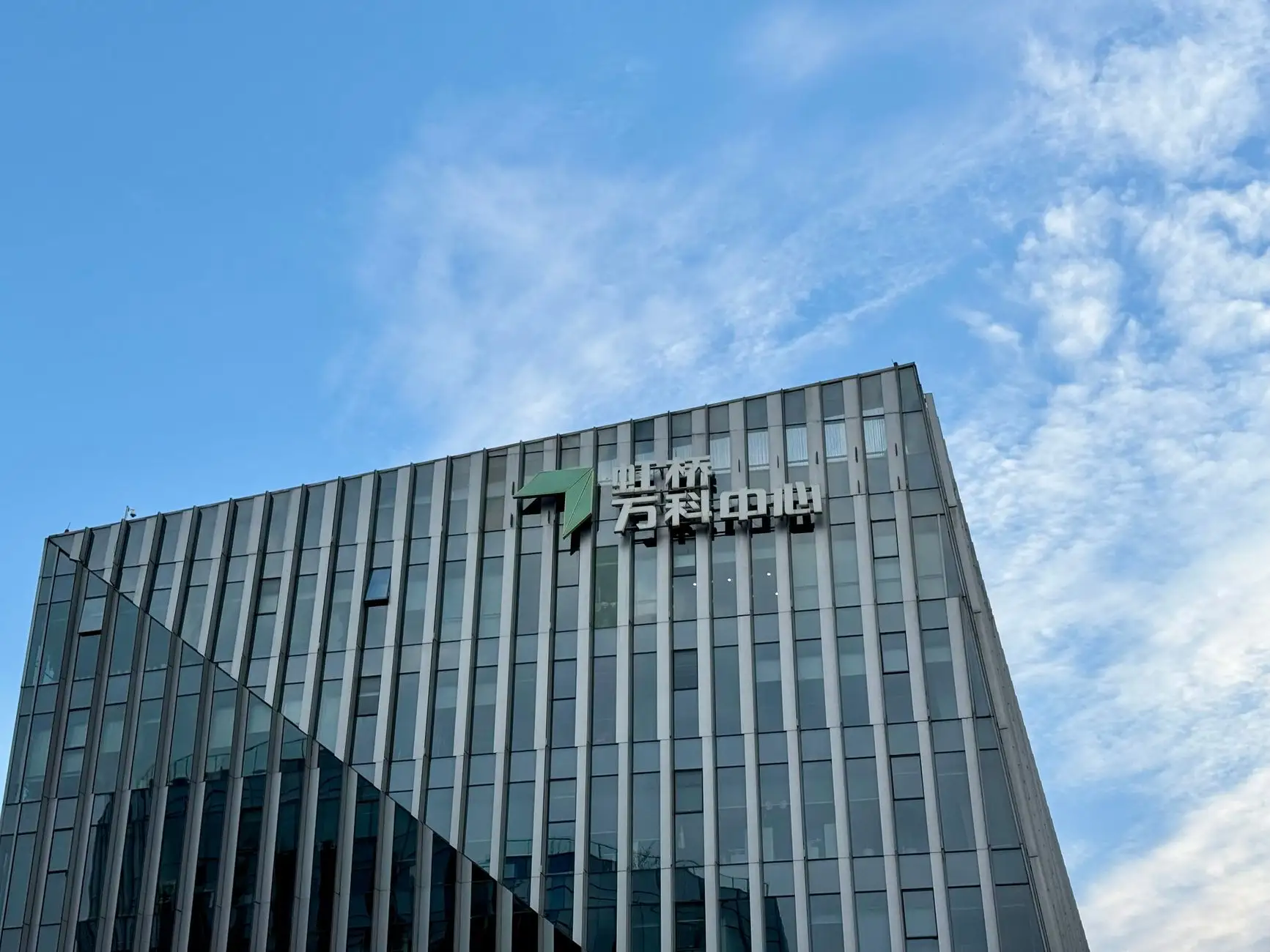 云南本土企业标志设计到包装创意的落地实施方法