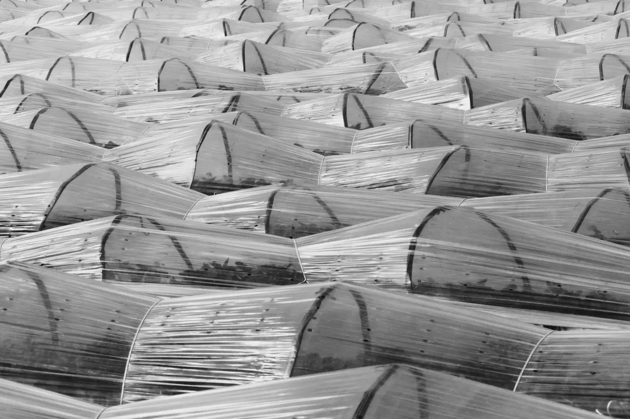 云南企业品牌视觉系统建设全流程解析：从定位到VI设计落地