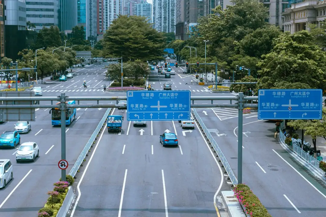 云南企业品牌视觉系统建设趋势：从标志设计到VI设计的完整落地路径
