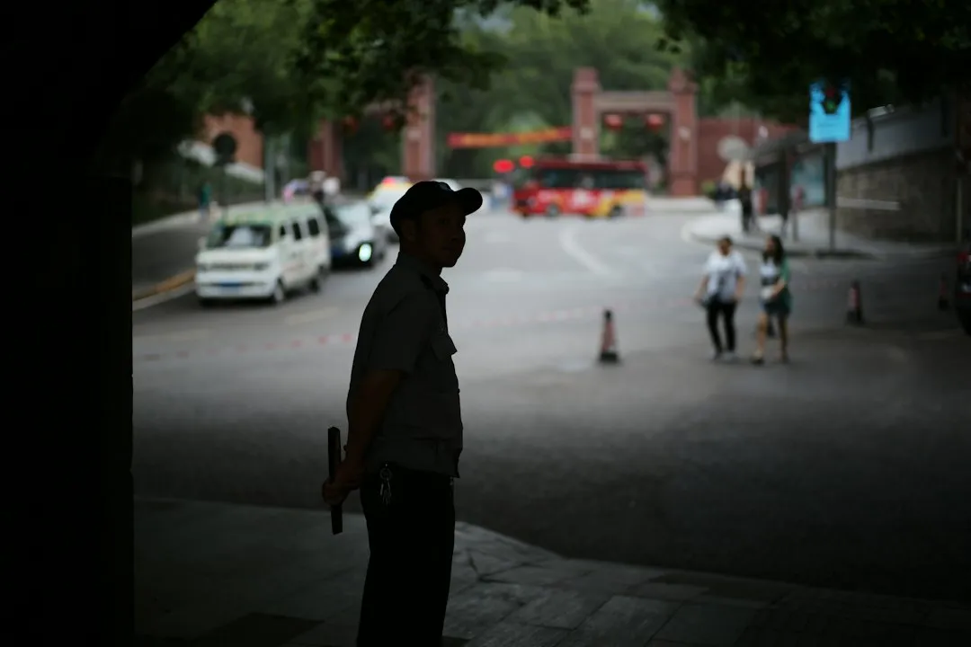 昆明企业VI设计如何落地：从标志设计到品牌视觉系统的完整路径